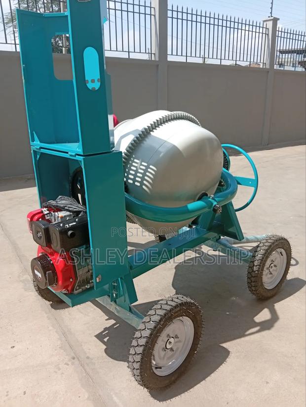 Portable 4-Wheel Site Concrete Mixer - main view