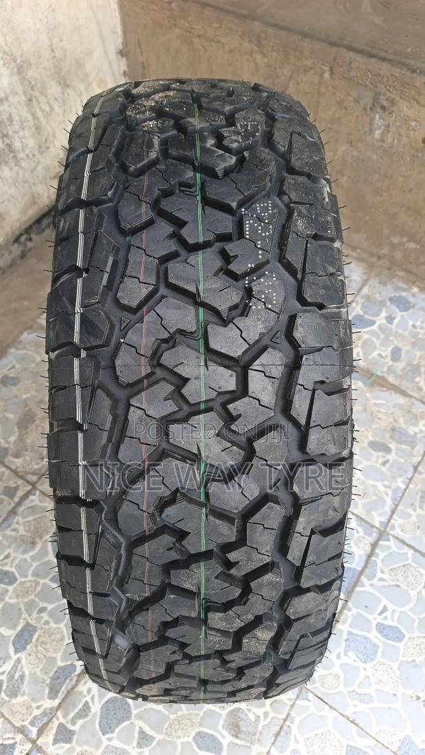 245/65r17 Comforser - thumbnail 2