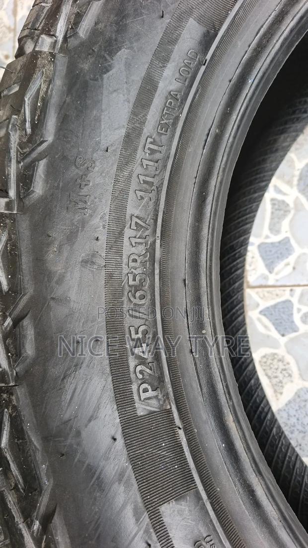245/65r17 Comforser - thumbnail 4