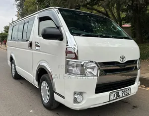 Toyota HiAce 2016 White
