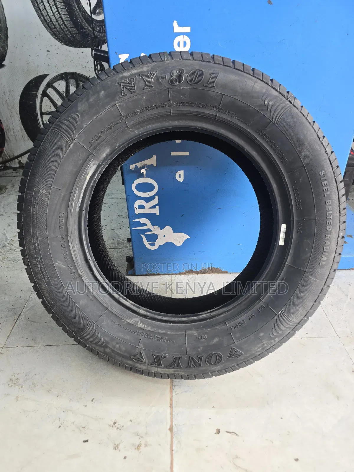 185/70r14 Onyx Tire