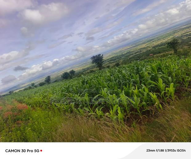 6 Acres at Mua Hills Best for Homestead