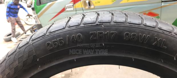 255/40r17 Accelera - thumbnail 3