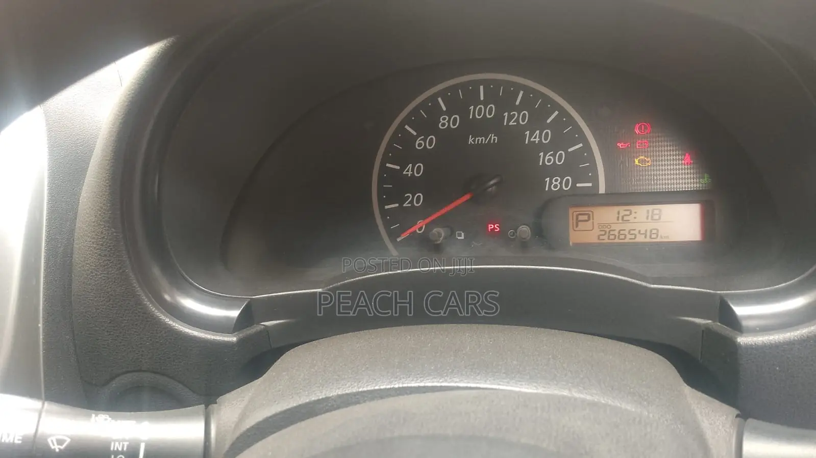 Nissan March 2016 Red