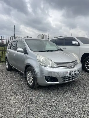 Nissan Note 2010 Silver