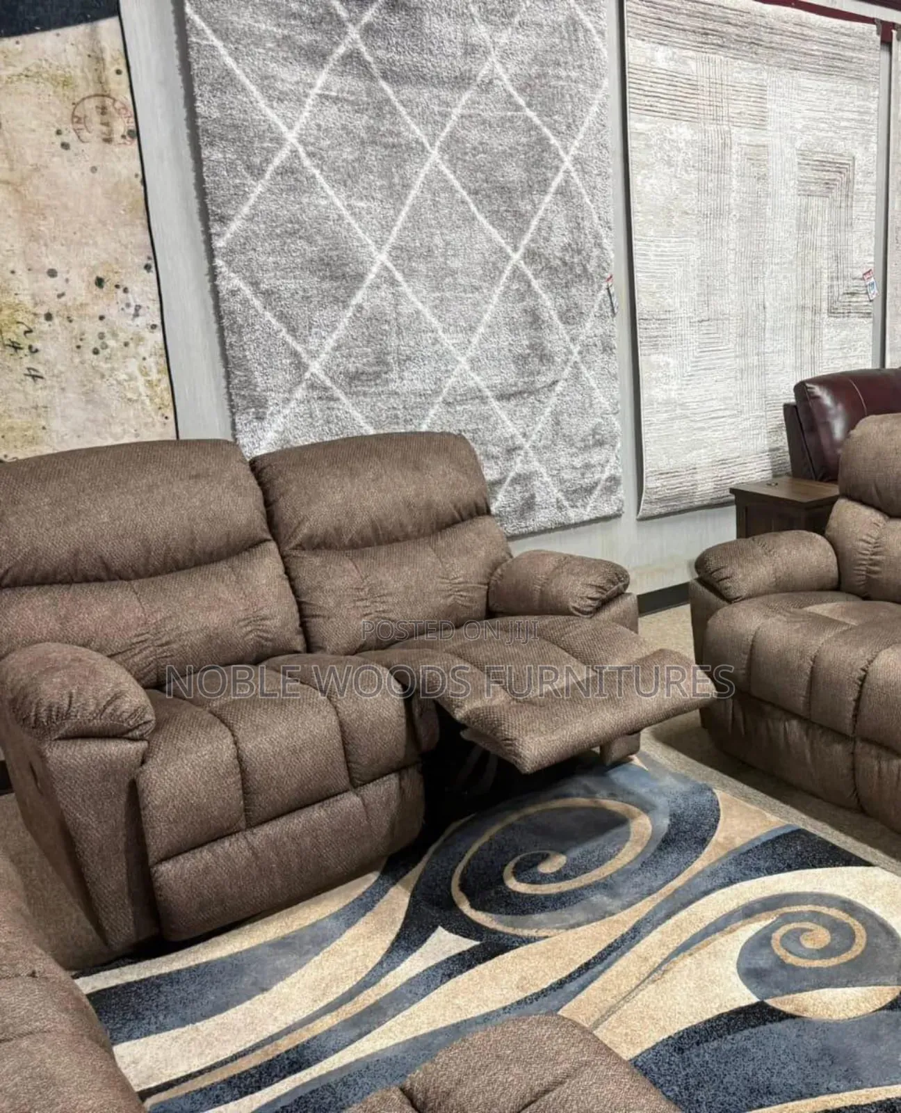 Brown 5 Seater Recliner Seat