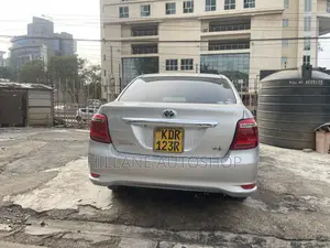 Toyota Axio 2018 Silver