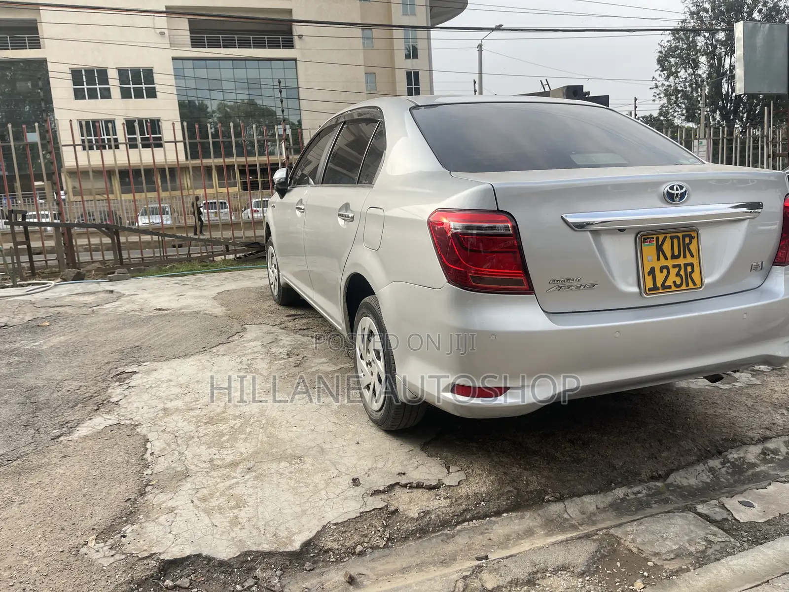 Toyota Axio 2018 Silver