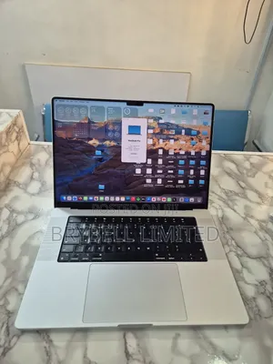 New Laptop Apple MacBook Pro 2023 M2 Max 32GB Apple M2 SSD 1T