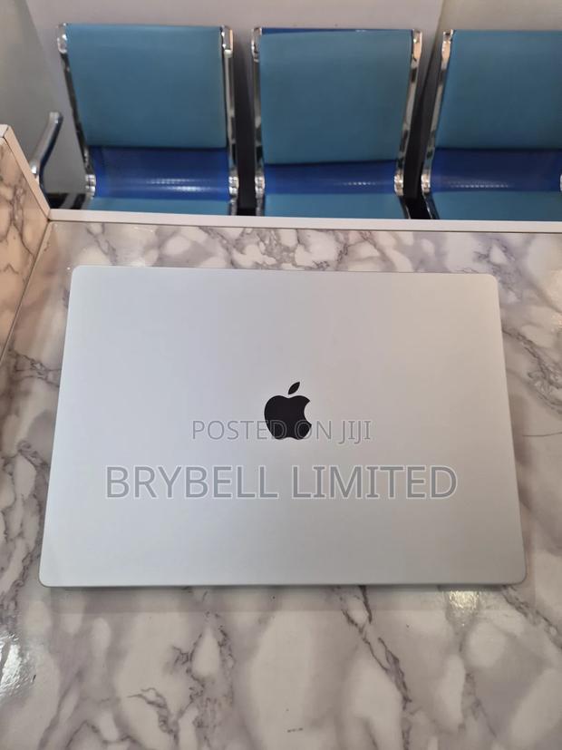 New Laptop Apple MacBook Pro 2023 M2 Max 32GB Apple M2 SSD 1T - thumbnail 5