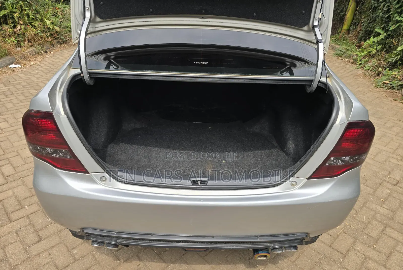 Toyota Axio 2011 Silver