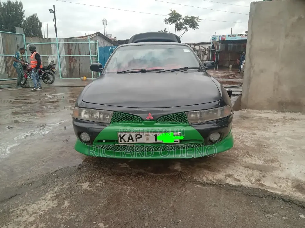 Mitsubishi Galant 2010 Black