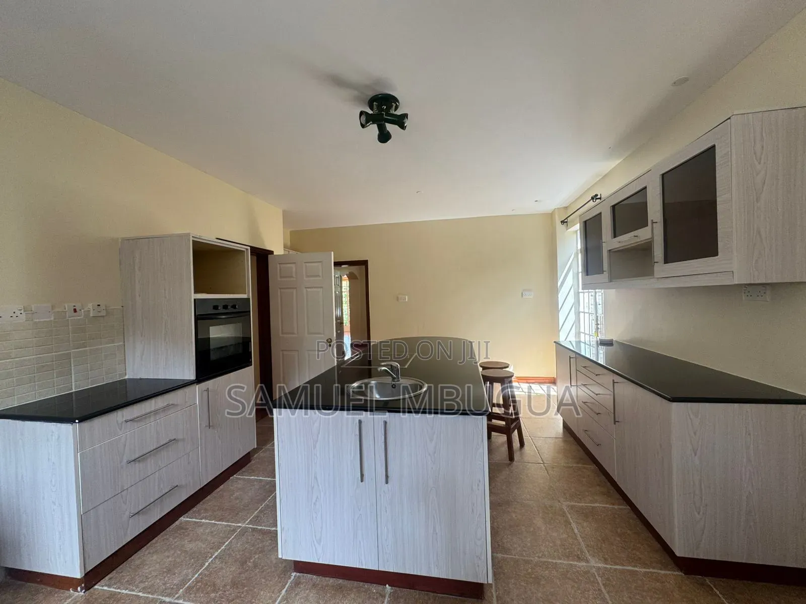 5bdrm House in Karen for rent