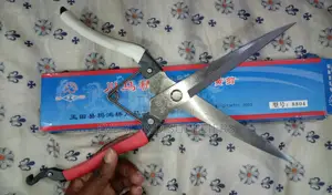 Long-Blade Garden or Livestock Shears