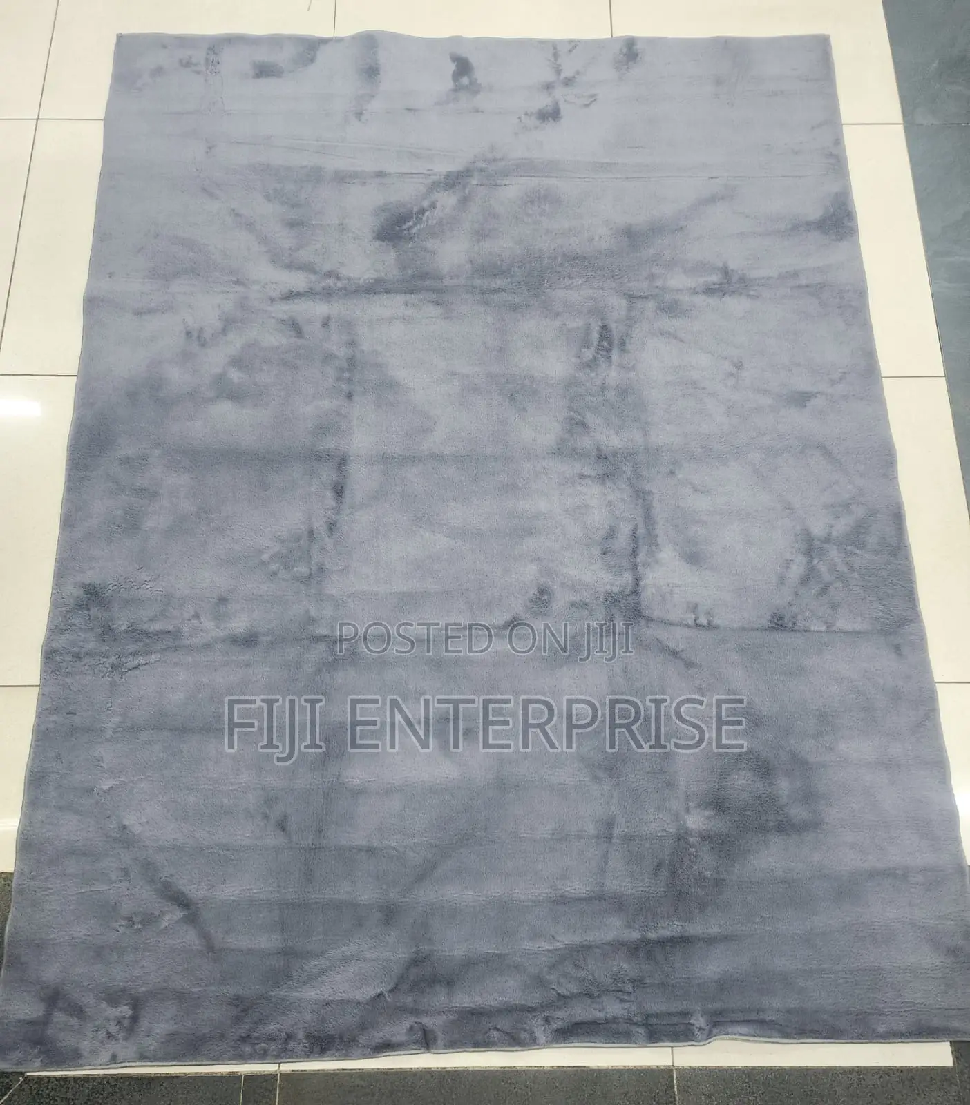 Rabbit Fur Carpet – 5×8 | Ultra-Soft Plush