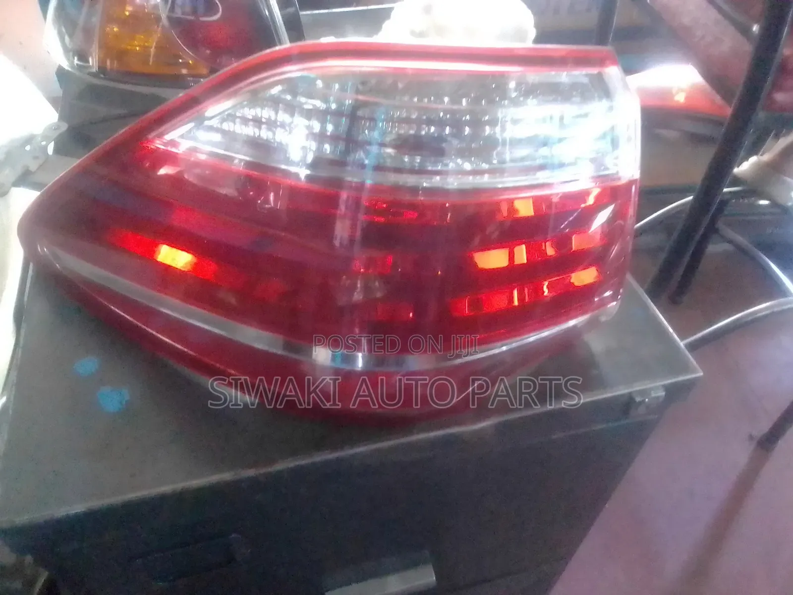 Crown 2012 Taillight