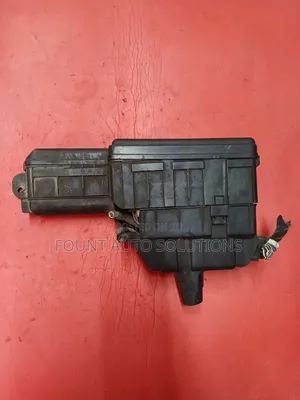 Fuse Box Toyota Avensis