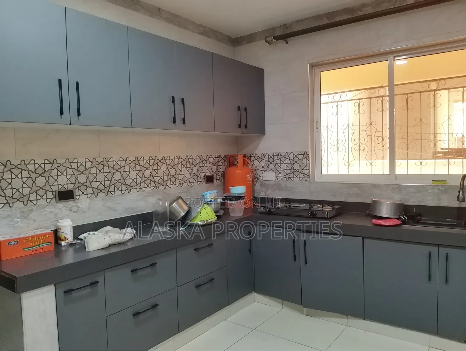 3bdrm Apartment in Nyali Estate for rent