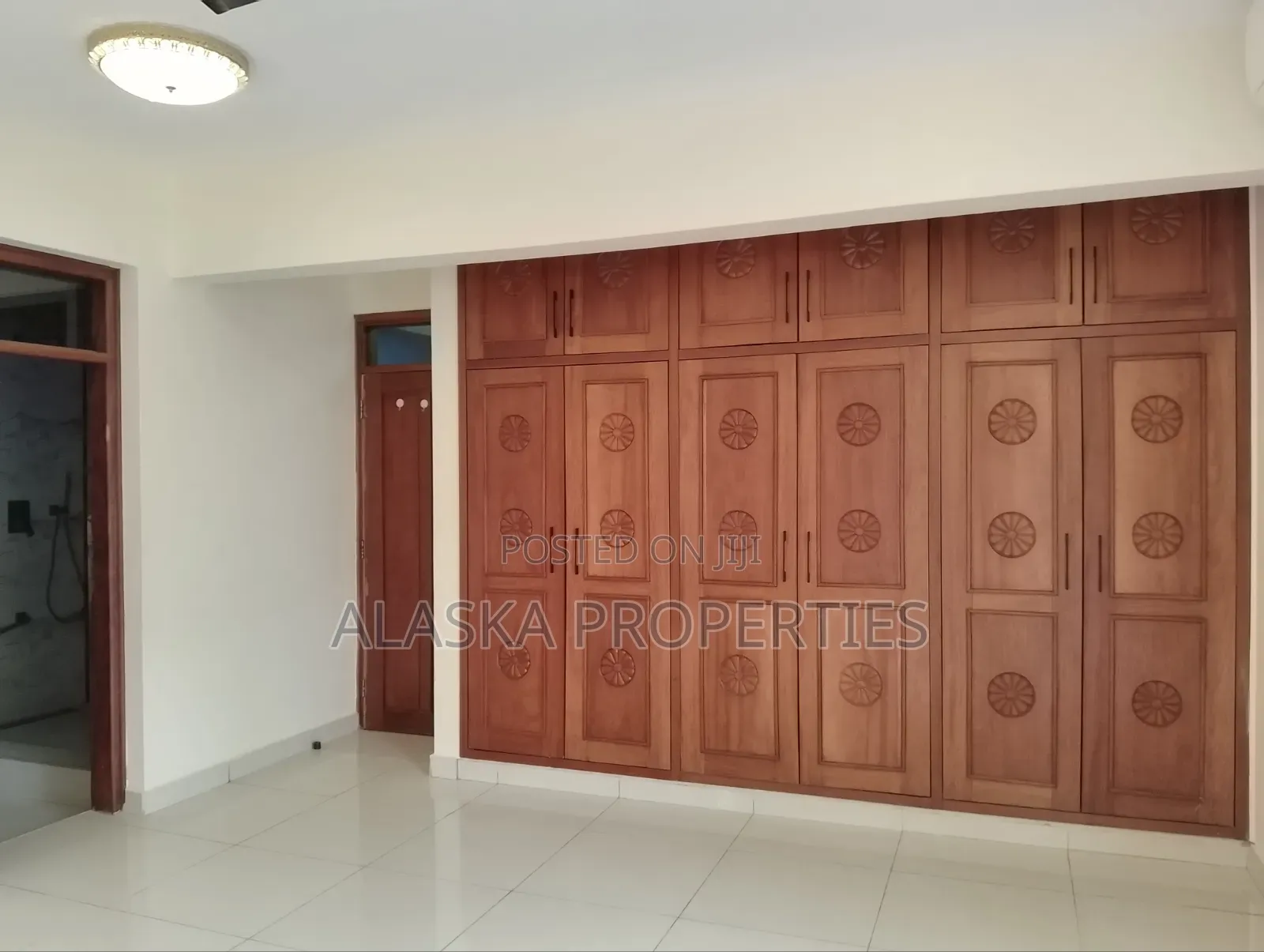 3bdrm Apartment in Nyali Estate for rent