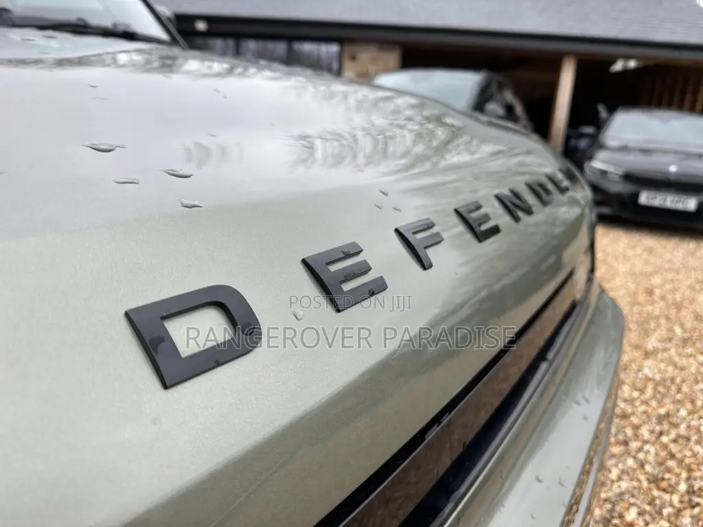 Land Rover Defender 2023 Black