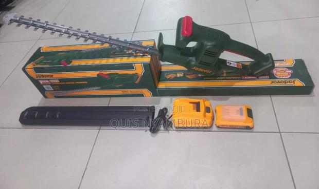 Cordless Hedge Trimmer/ 20v 480mm Laser Cut Blade, 1battery, 1charger