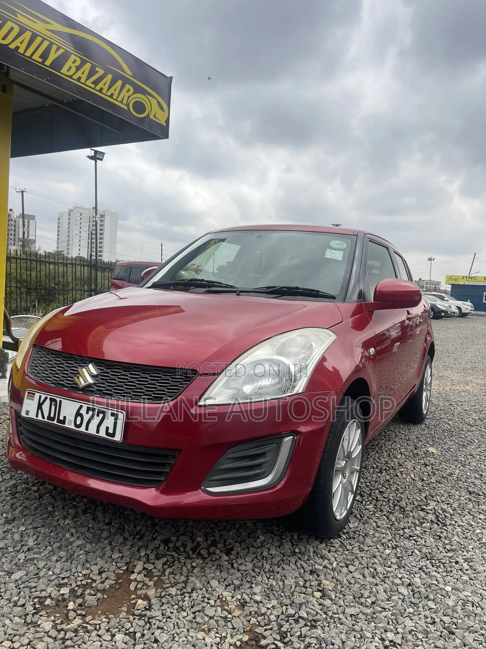 Suzuki Swift 2016 Red