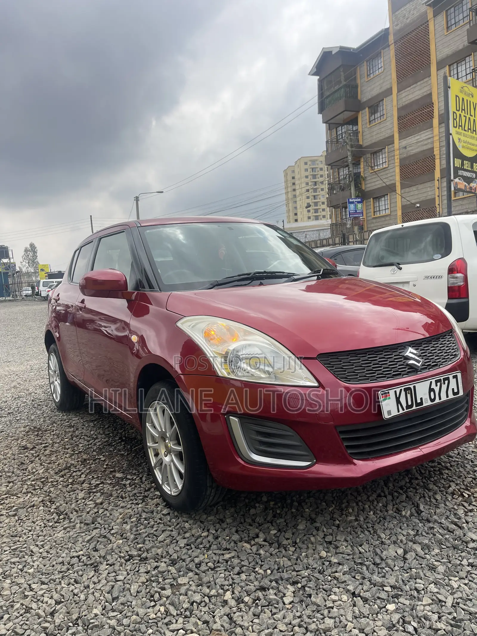 Suzuki Swift 2016 Red