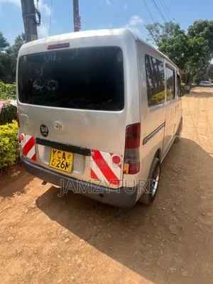 Toyota HiAce 2008 Silver