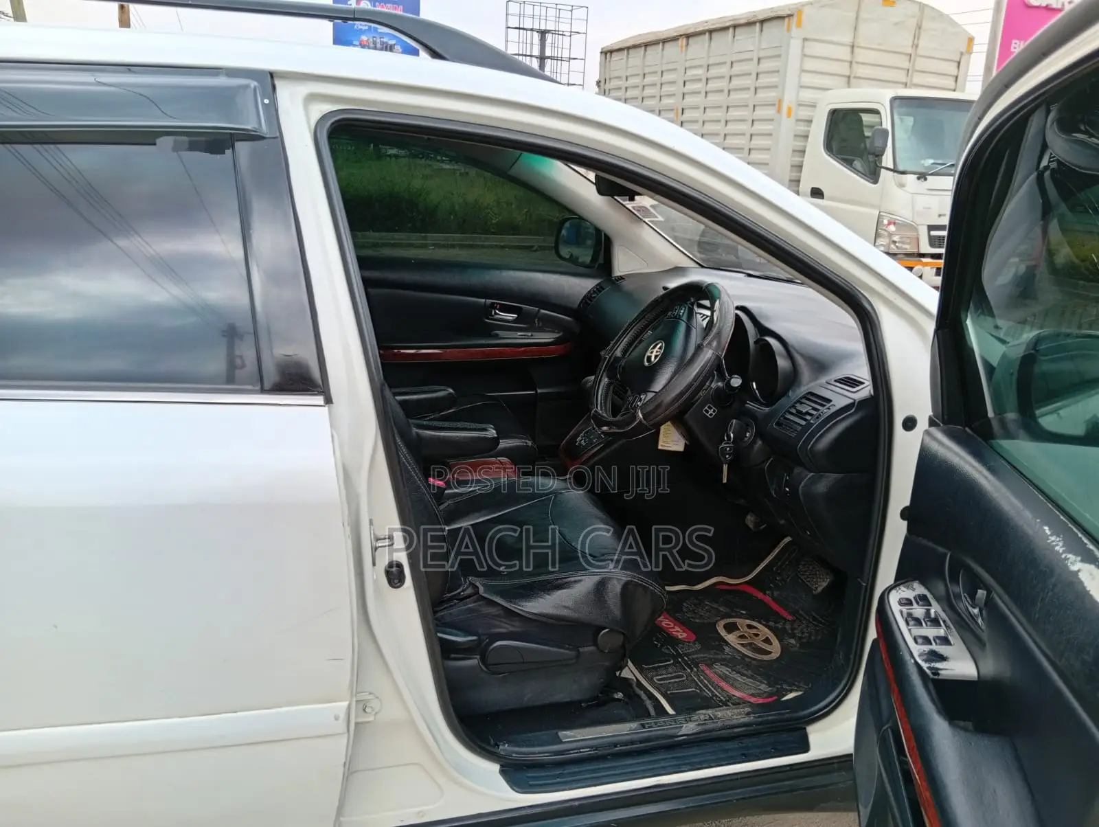 Toyota Harrier 2008 White