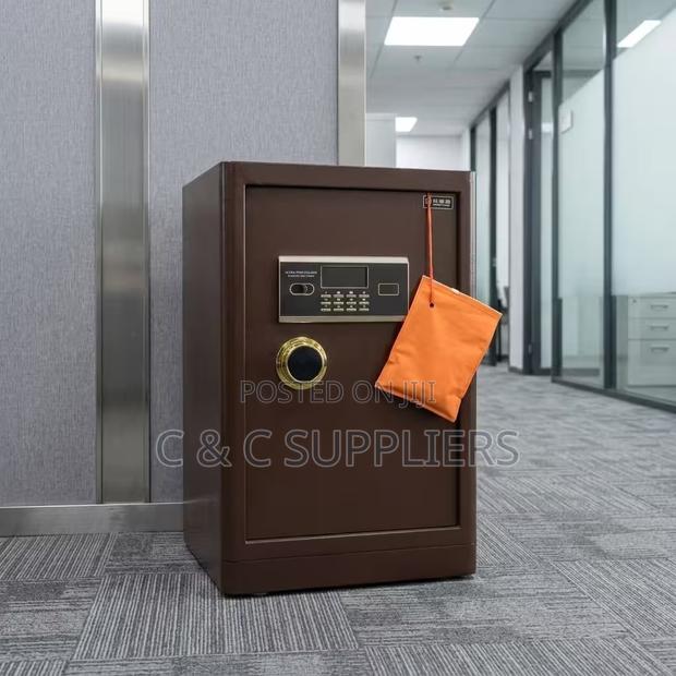 70kg Fireproof Electronic Safe - thumbnail 4