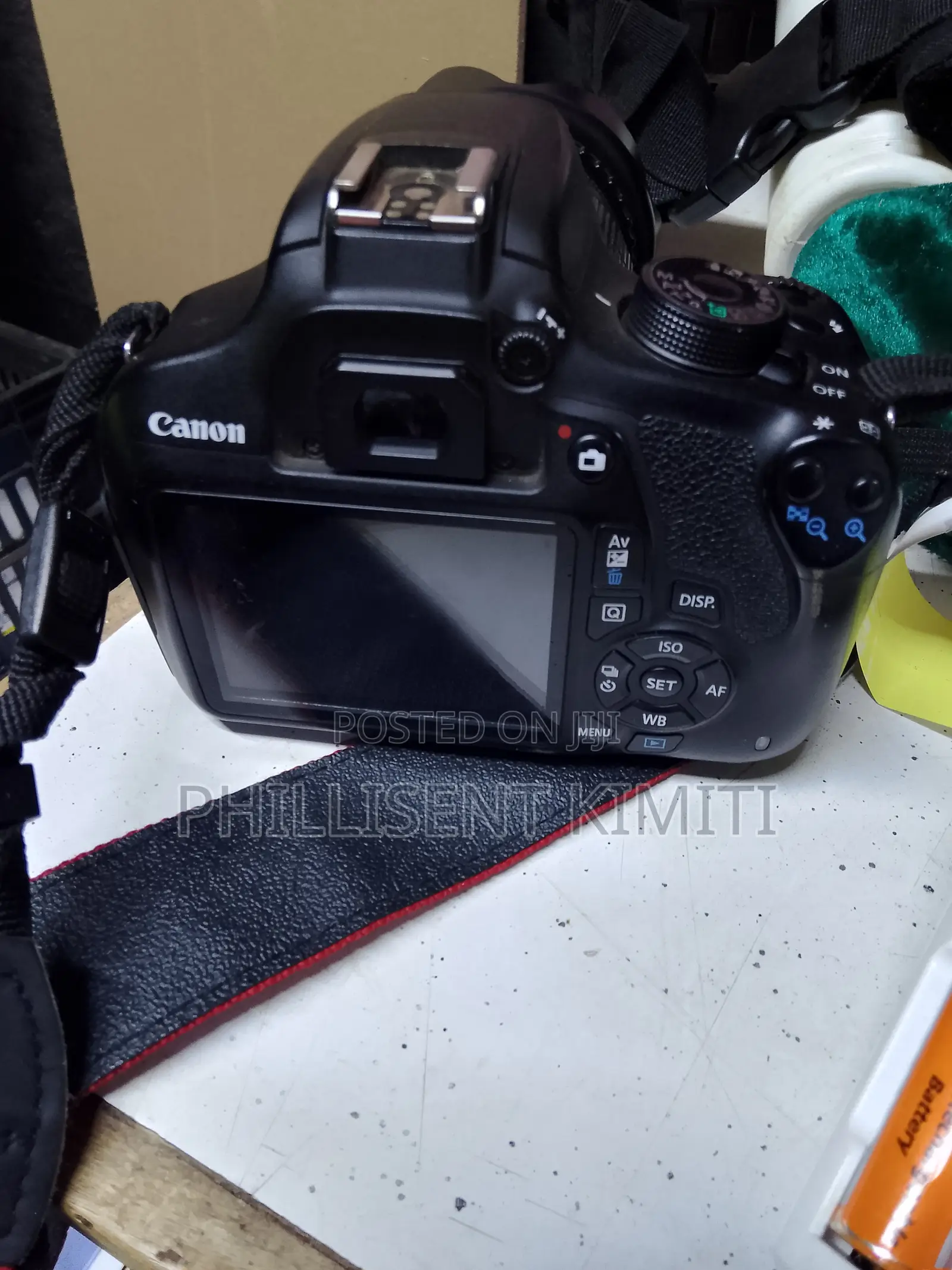 Canon 1200d With Tt520