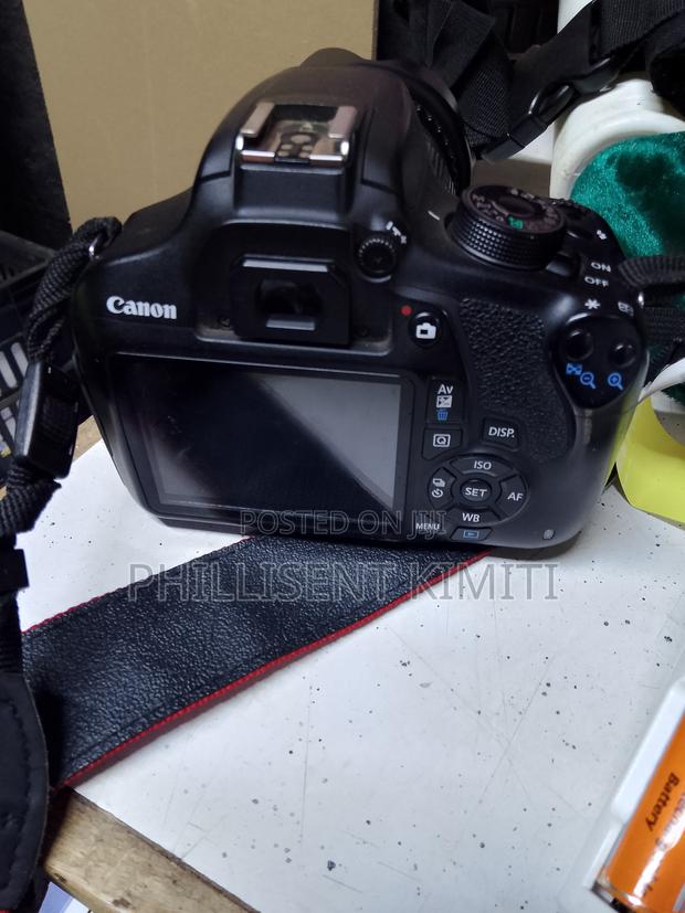 Canon 1200d With Tt520 - main view