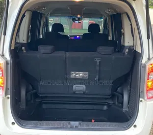 Honda Stepwgn 2012 White