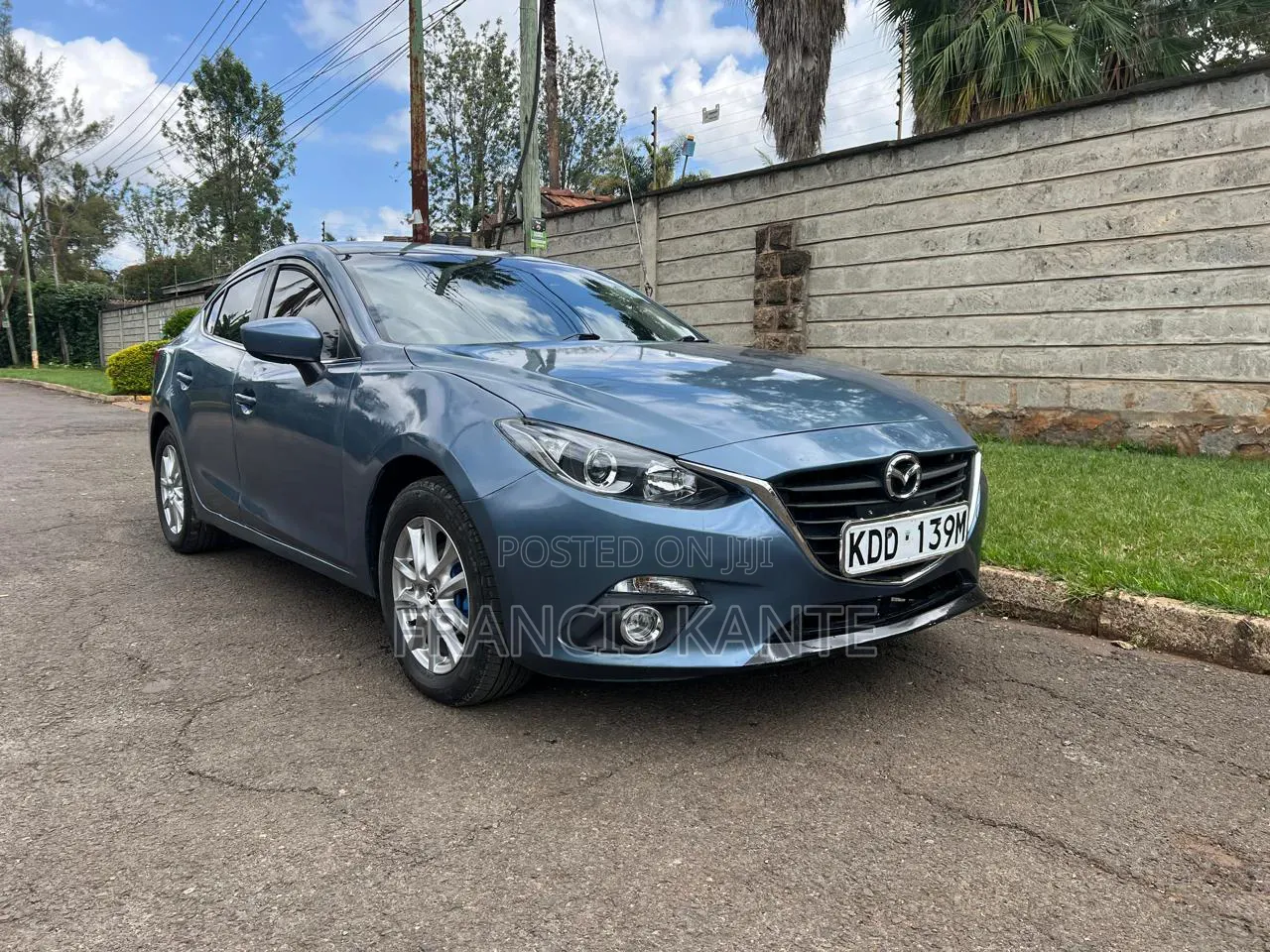Mazda Axela SV Premium 2014