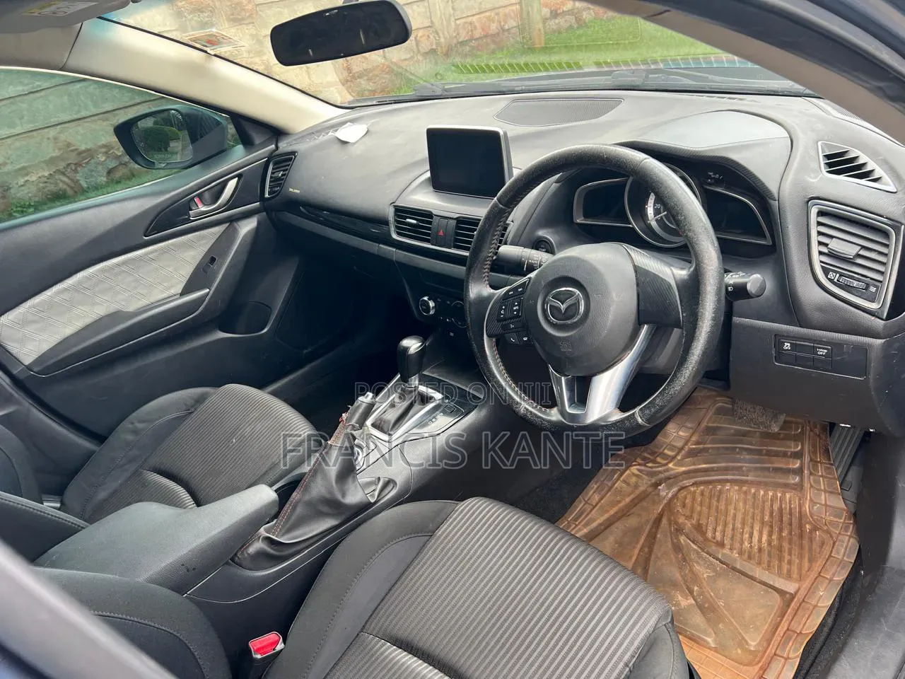 Mazda Axela SV Premium 2014