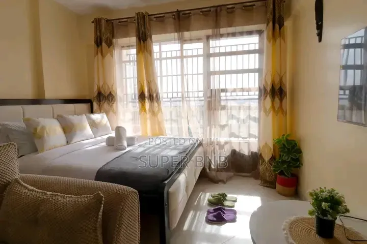 Classy Airbnb Along Thika Road, Kahawa Sukari.