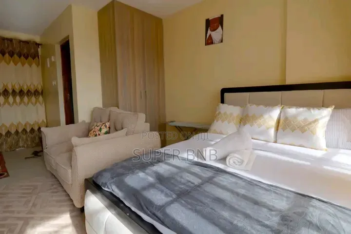Classy Airbnb Along Thika Road, Kahawa Sukari.