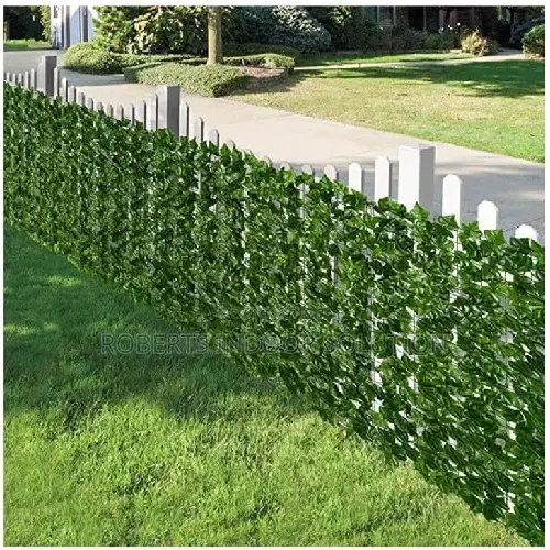 Screen Artificial Privacy Fence