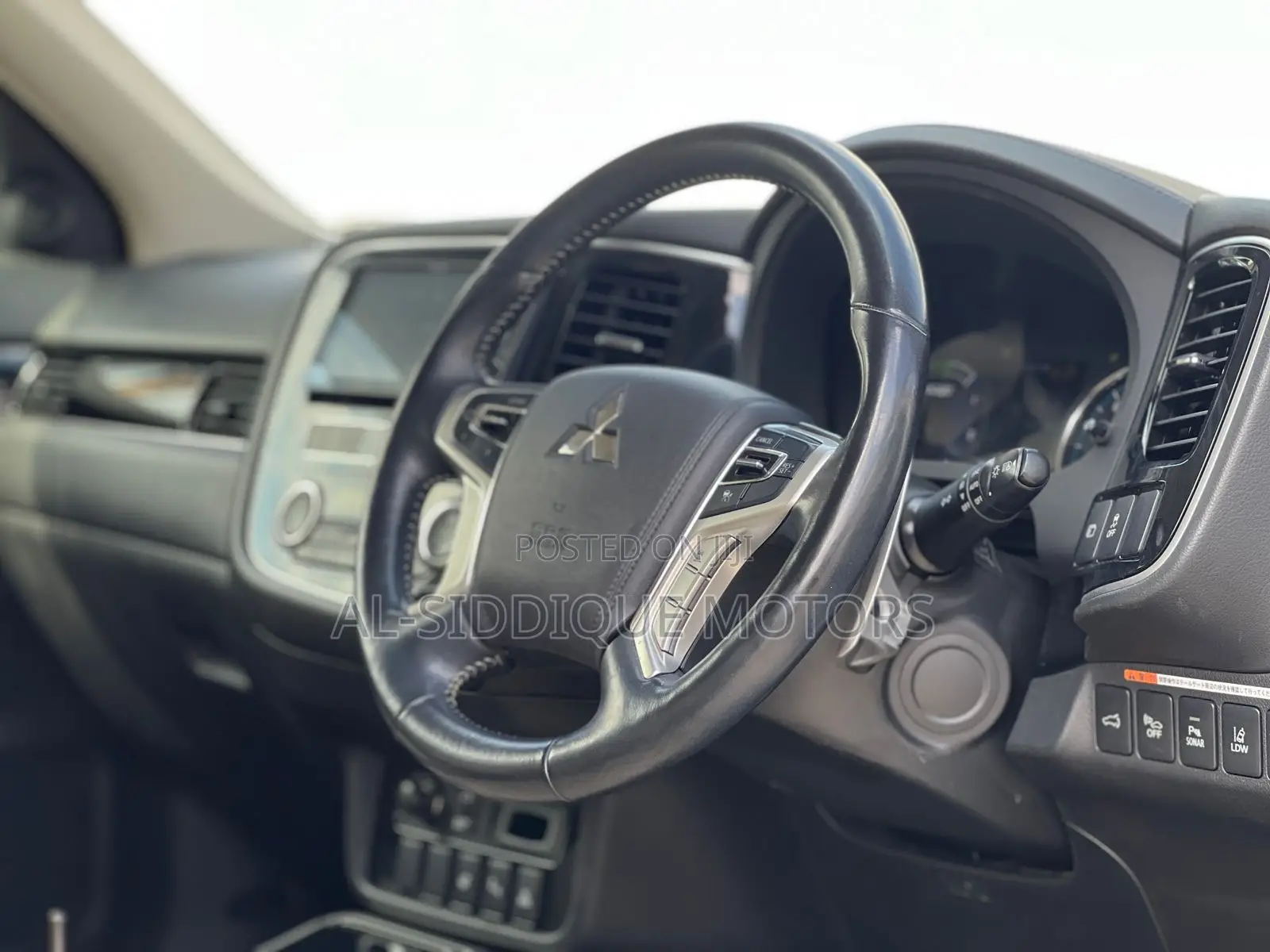 Mitsubishi Outlander 2.0 PHEV AWD 2019 White