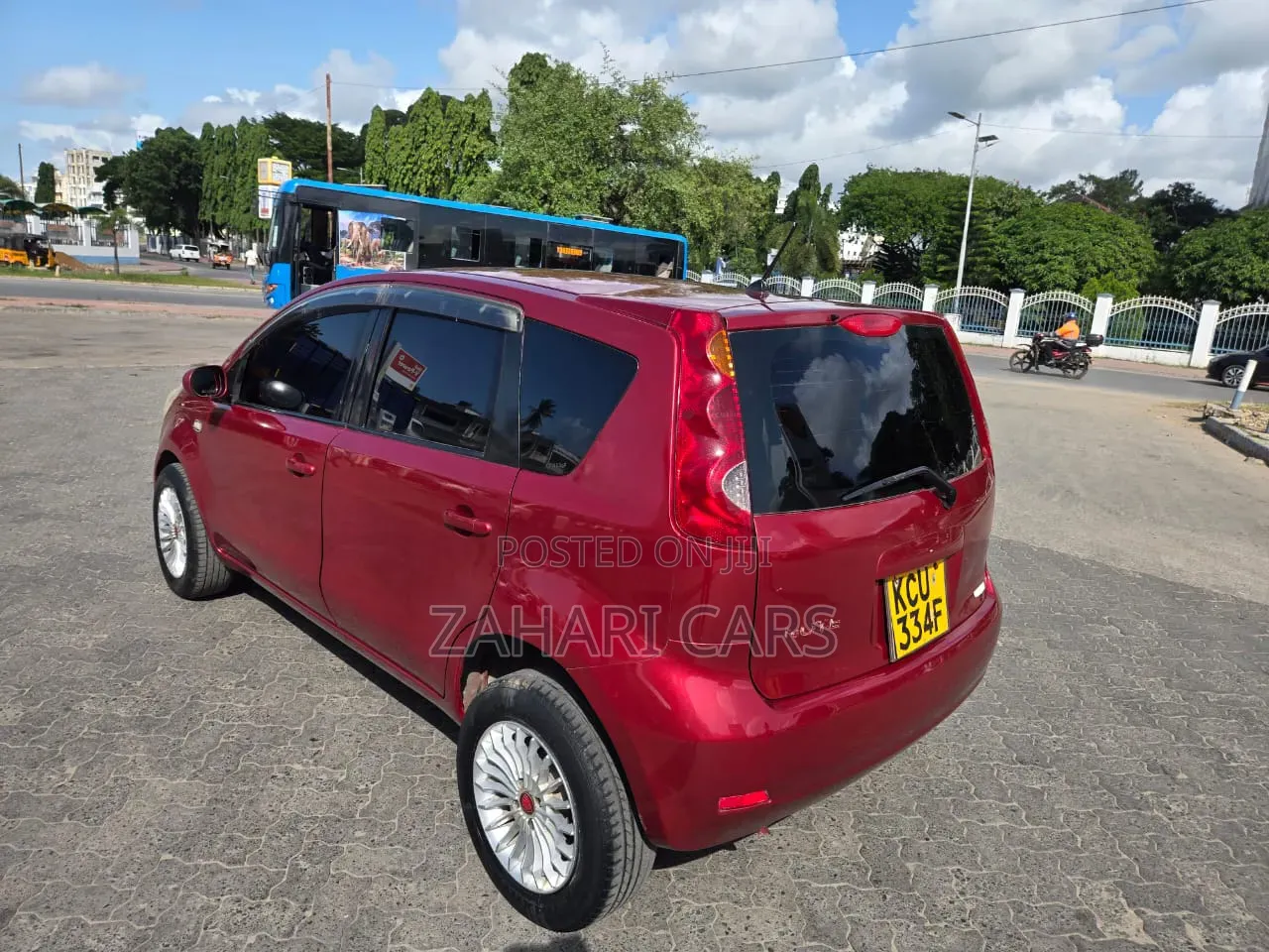Nissan Note 2012 Red