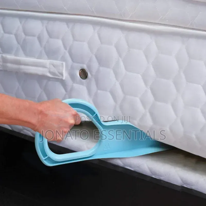 Mattress Lifter and Bedsheet Tucker Tool for Easy Bed Making