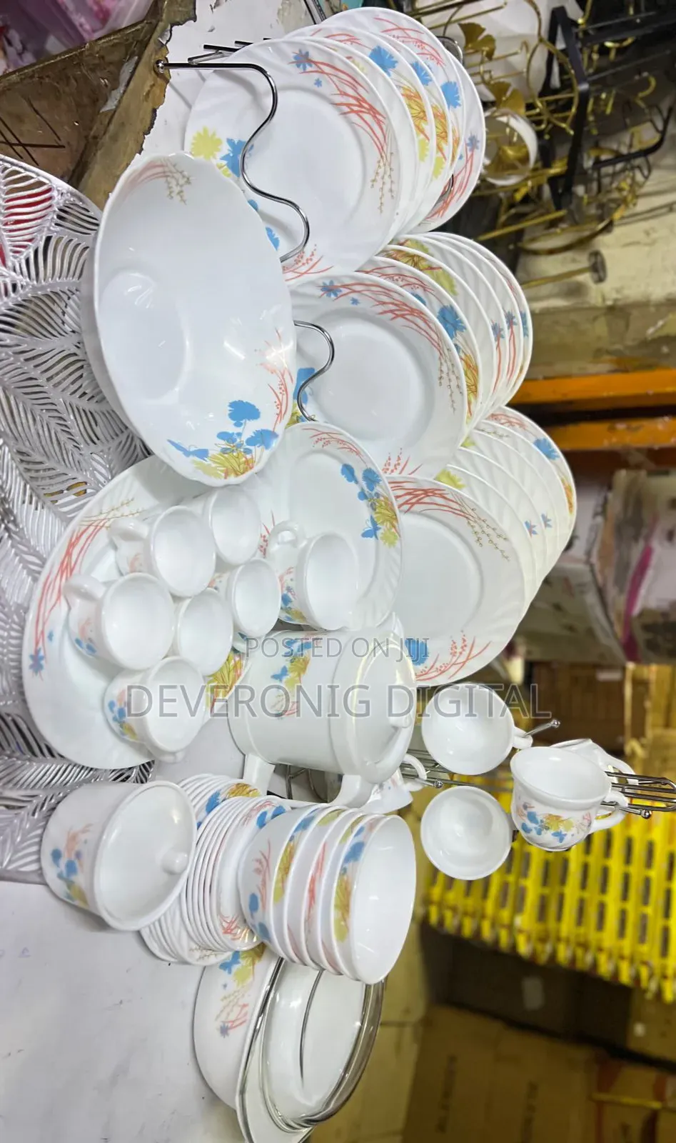 58 PCS Dinner Set