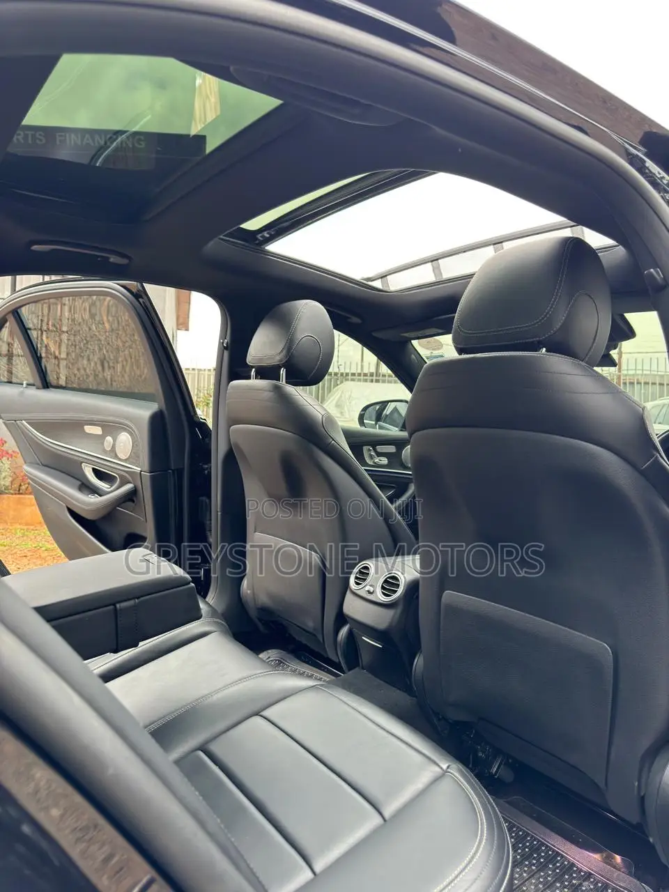 Mercedes-Benz E200 2017 Black