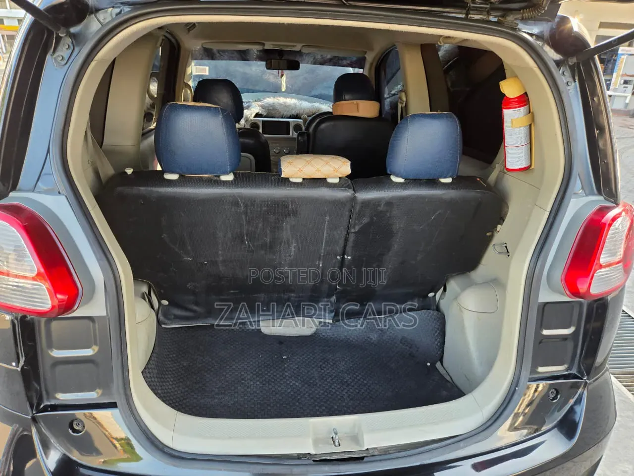 Toyota Porte 2009 Black