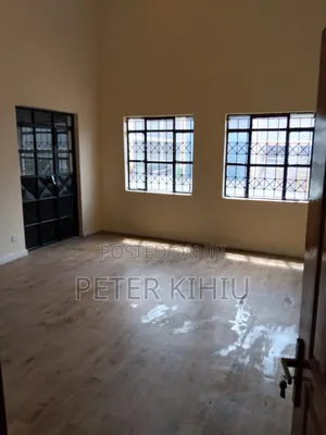 Godown to Let 5000sqft in Baba Dogo