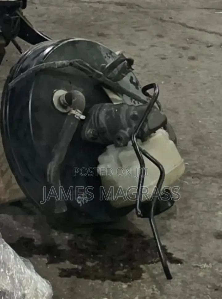 7l Old Model Brake Booster