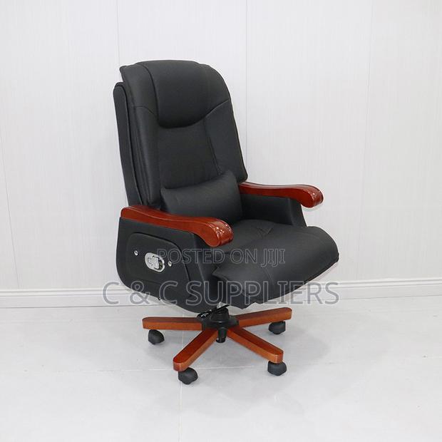 Solid Wood Arm Swivel Boss Desk Chair - thumbnail 5