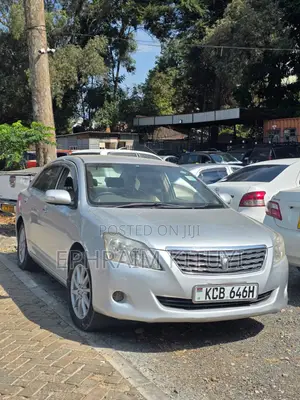 Toyota Premio 2018 Silver