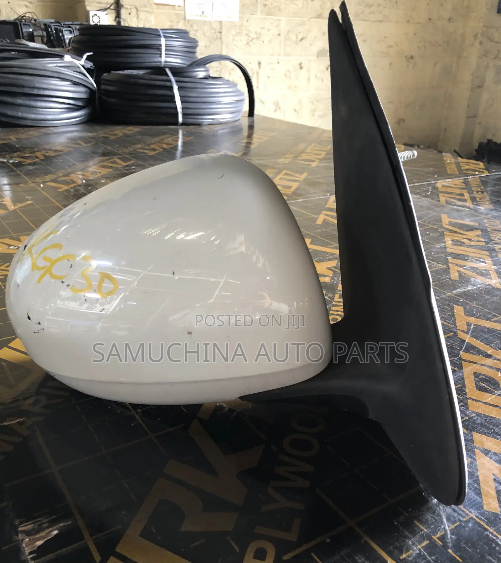 Side Mirror Toyota Passo Kgc30
