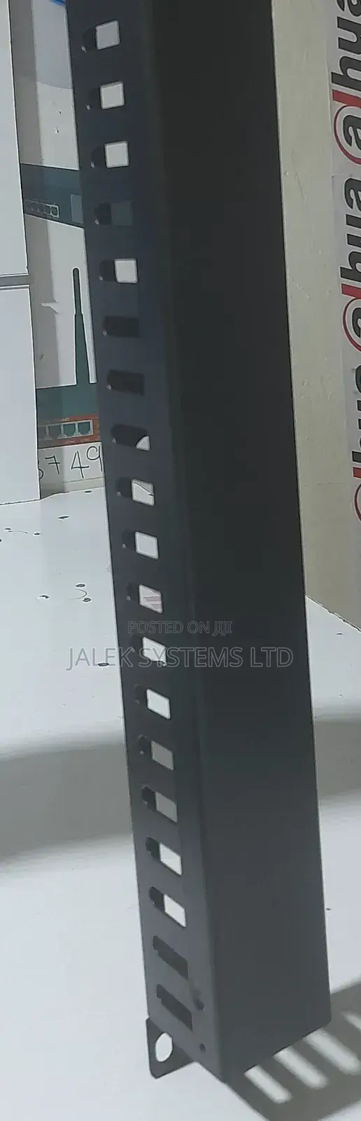 Mini Cable Manager